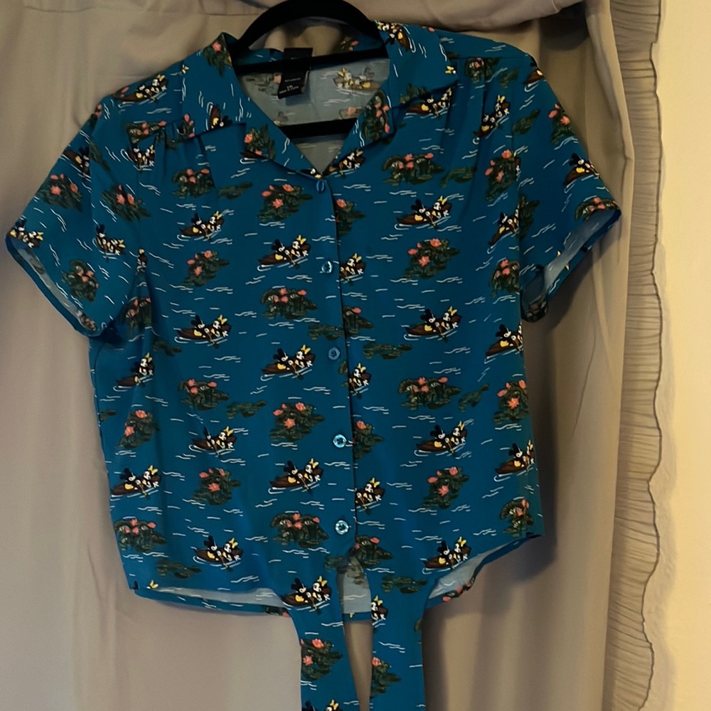 Mickey and Minnie Floral Button Up Collared Crop Top